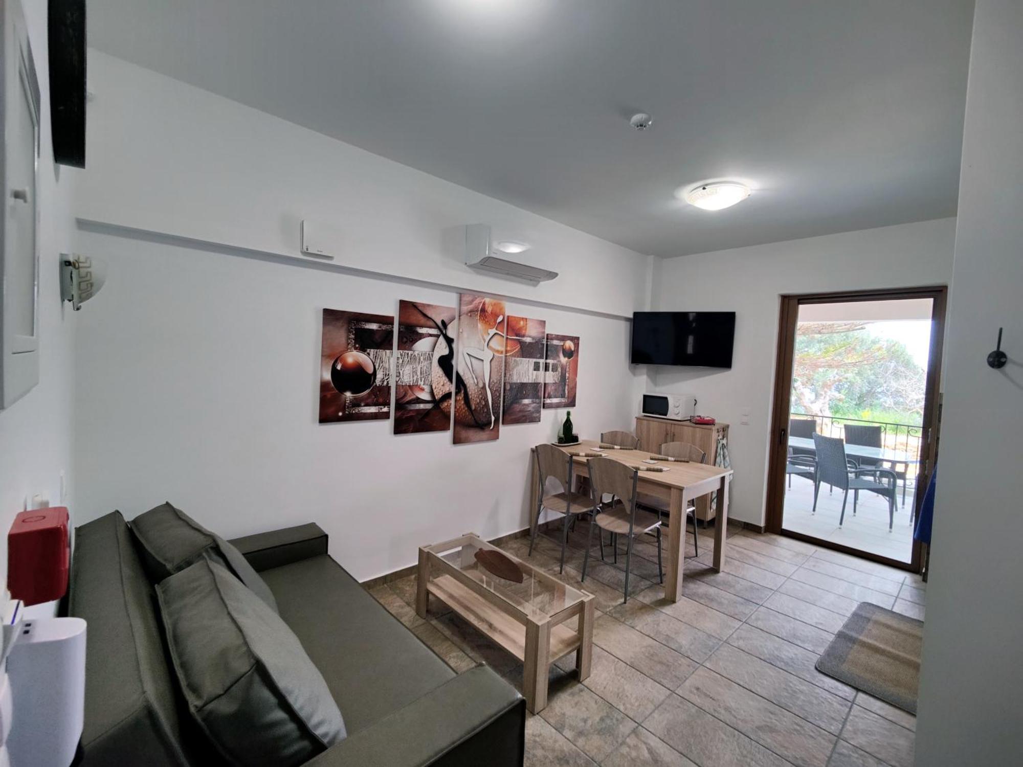 Arokariapartments Koróni Екстериор снимка