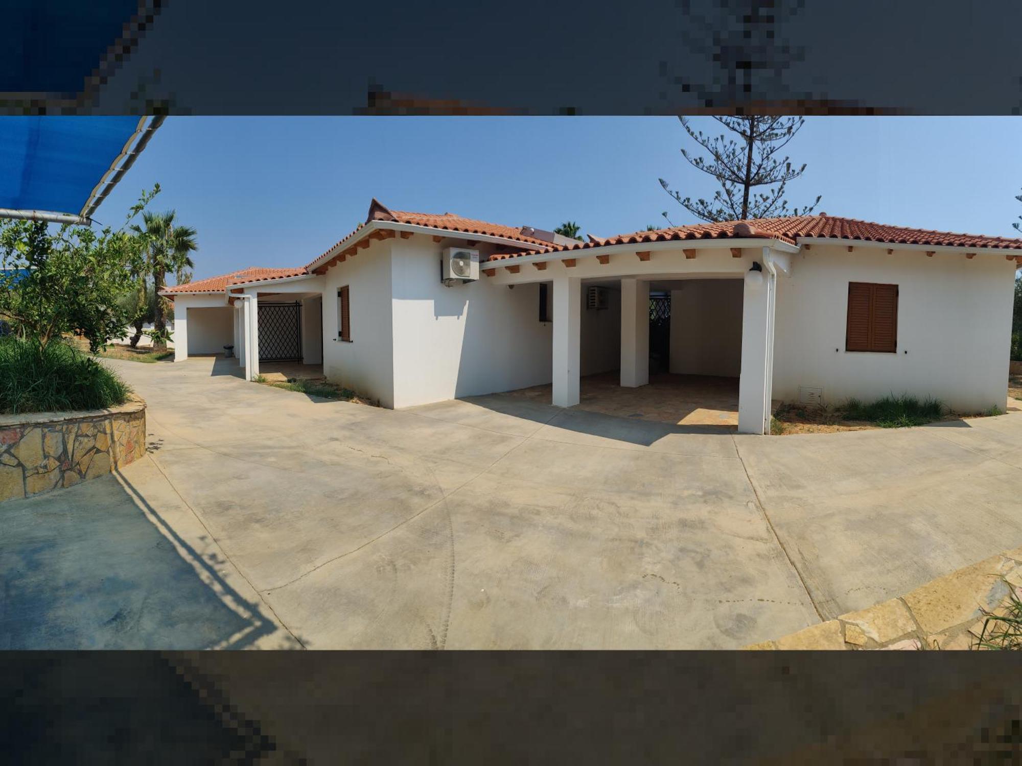 Arokariapartments Koróni Екстериор снимка