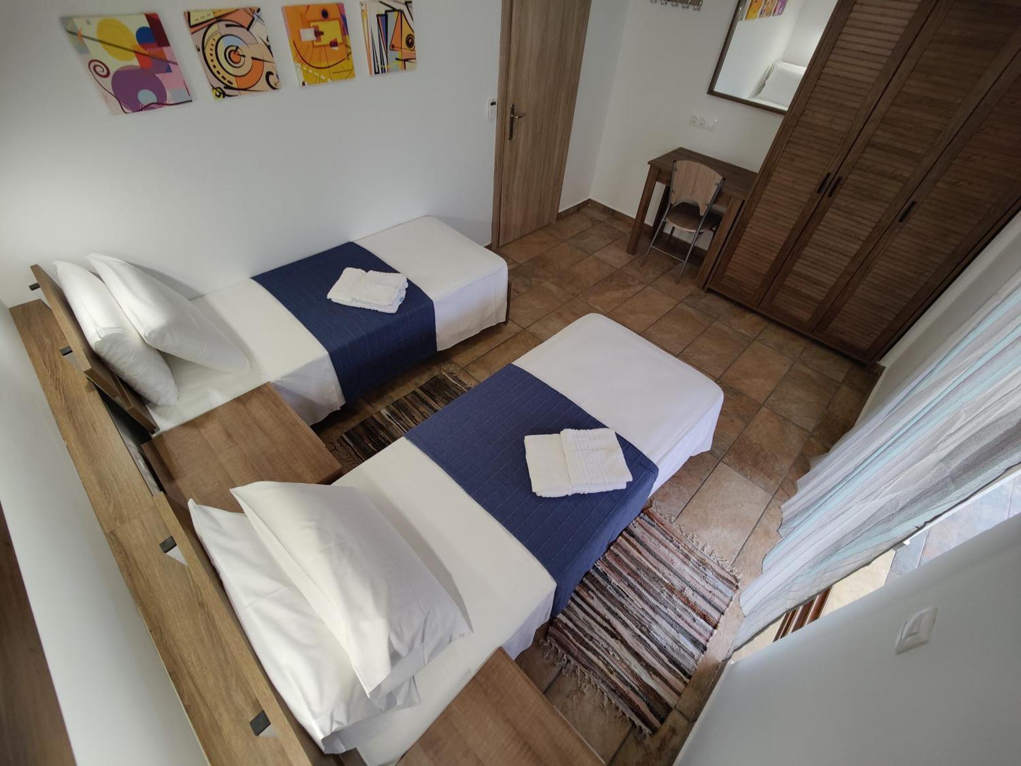 Arokariapartments Koróni Екстериор снимка