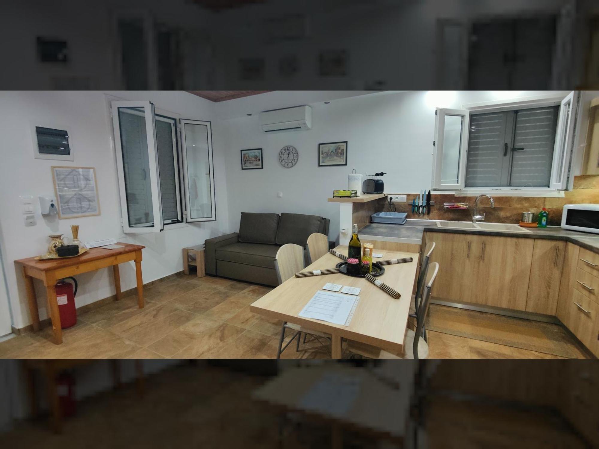 Arokariapartments Koróni Екстериор снимка